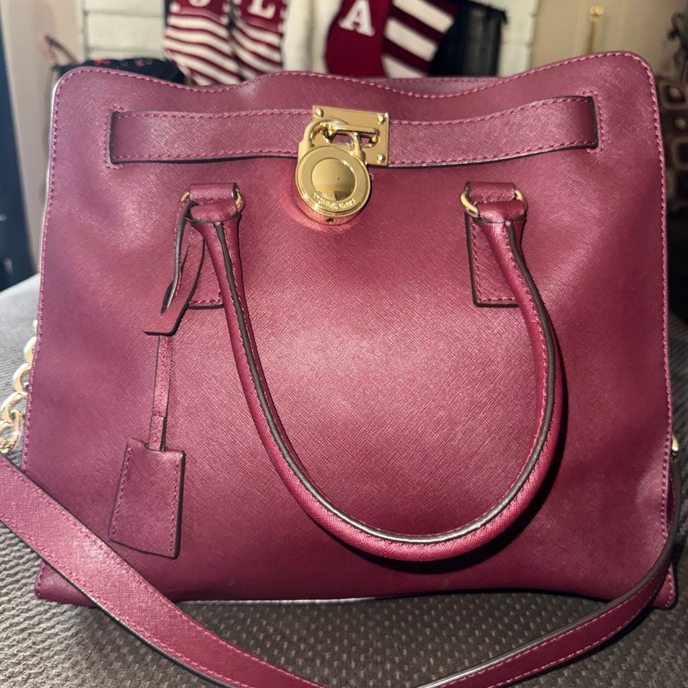 Michael Kors Elegant Burgundy Handbag